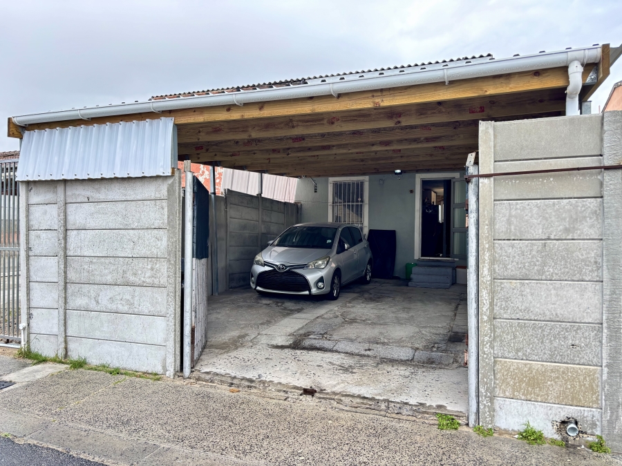 3 Bedroom Property for Sale in Tafelsig Western Cape